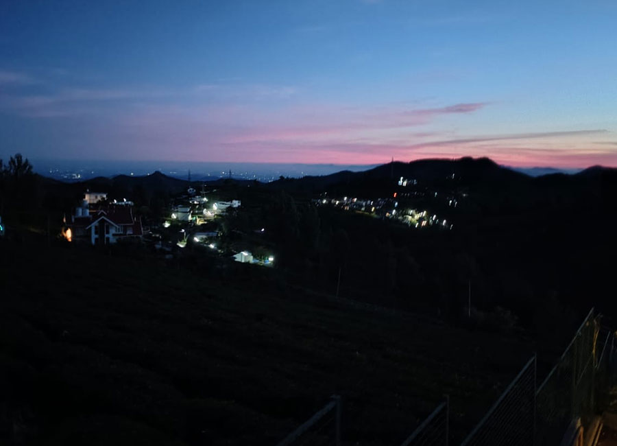 Sunrise over the valley at Fern Ville